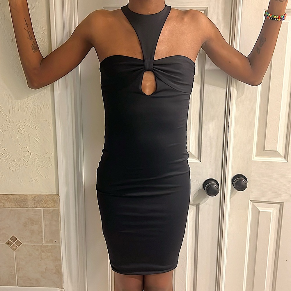 Black dress size 4